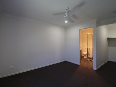 1 / 12 Oakleigh Street, Brassall