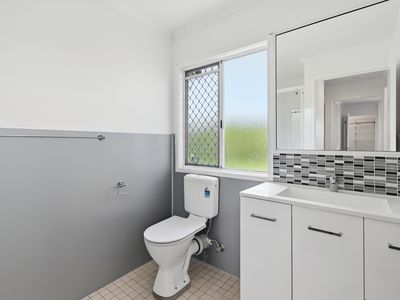 6 / 3 MAYTOWN CLOSE, Manoora