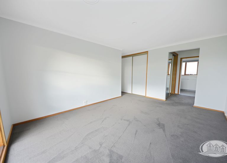6 Stornaway Court, Portland