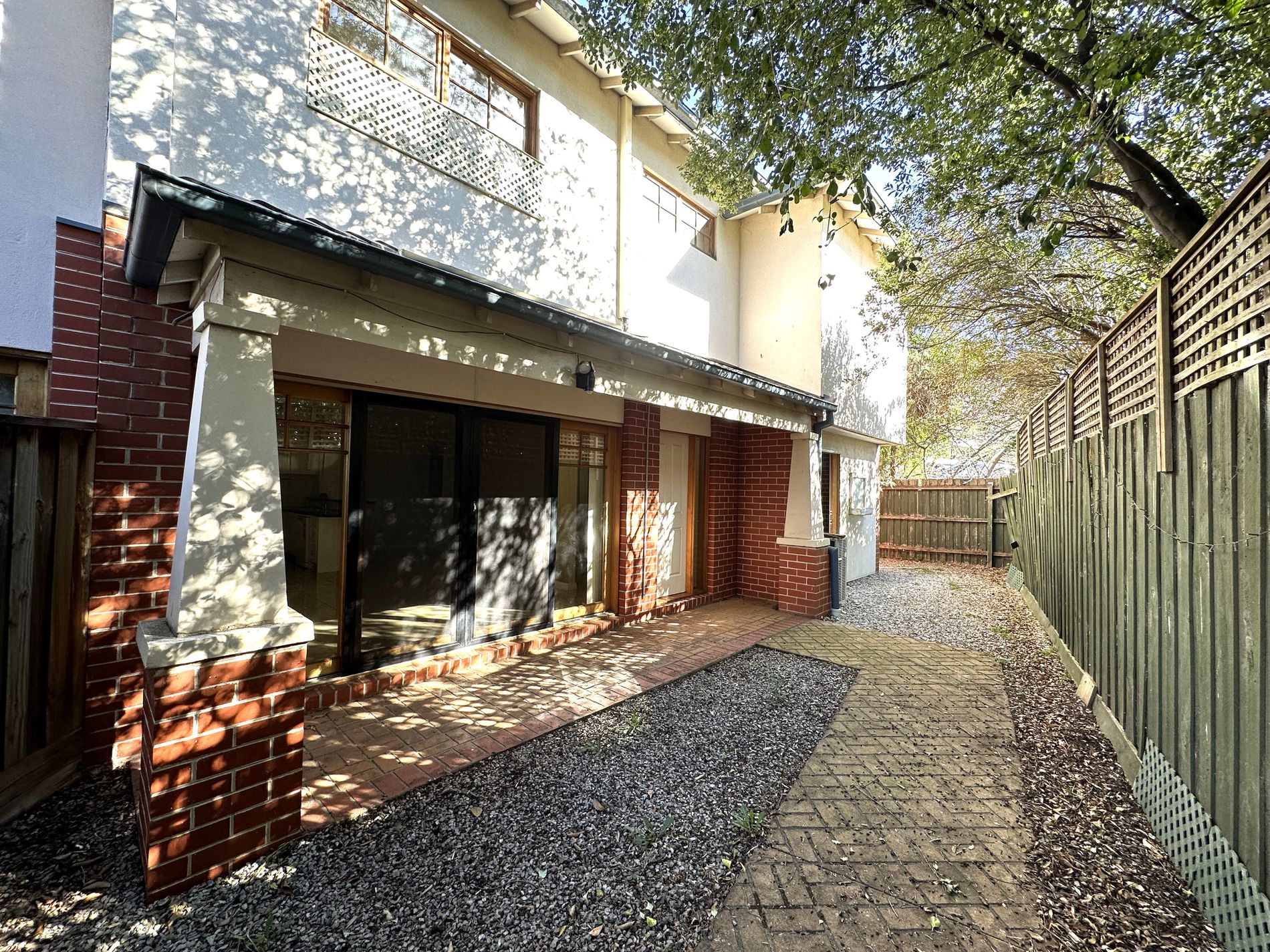 5 / 3 Merric Lane, Carnegie
