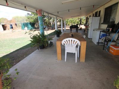 5 BROKER STREET, Grand Secret