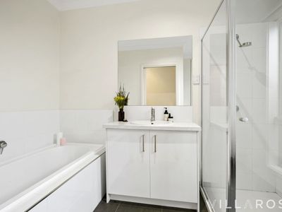 2 / 43 Summit Avenue, Belmont