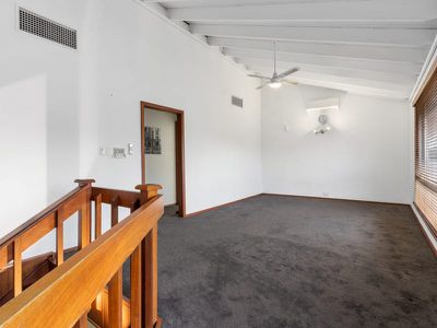 50 Pembury Road, Thornlie