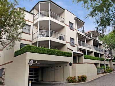 22 / 16-22 LYALL Street, Leichhardt