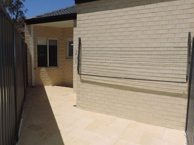 8C Logue Court, Balga