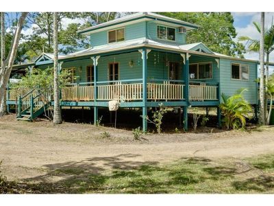 13 Amaroo Place, Cooroibah