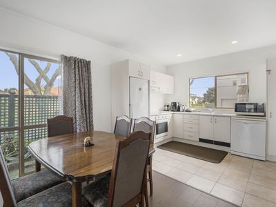 1 Butia Avenue, Henderson
