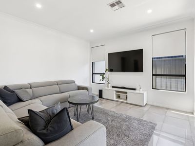 11A Blackham Way, Balga