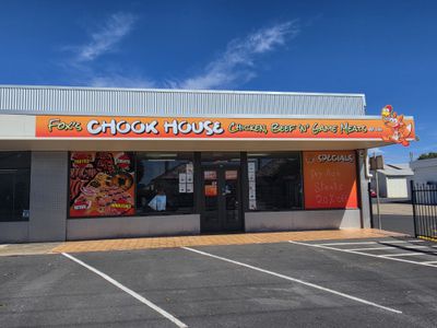 Fox's Chook House