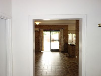 11 St Albans Rd, Nollamara