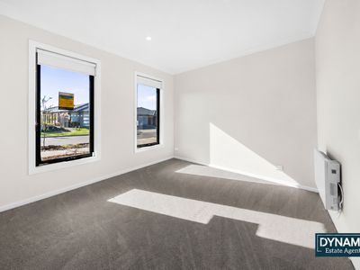 11 Gorgonzola Street, Donnybrook