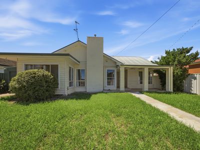 22 Echuca Rd, Mooroopna