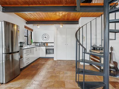 2 / 3 Greenway Street, Perth