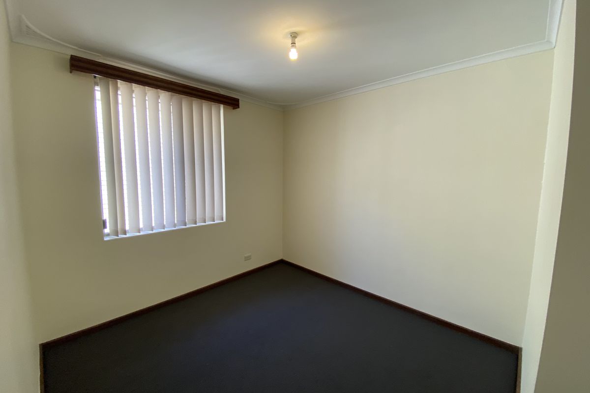 1 / 7 Esther Binks Avenue, Greenacres