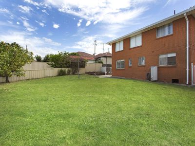 2 / 207 Flagstaff Road, Lake Heights