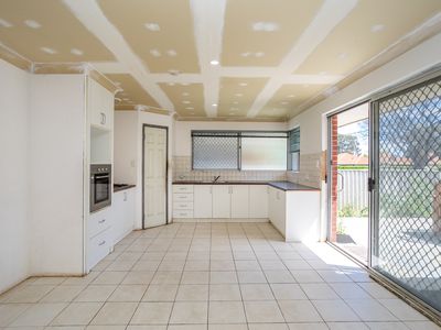 15 Tomlinson Place, Armadale