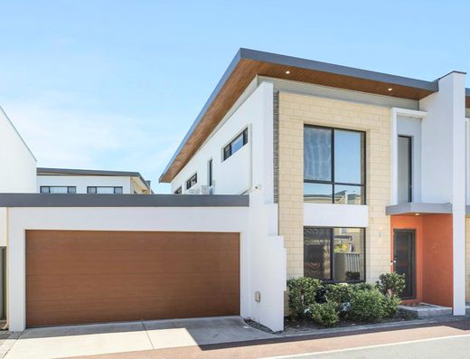 Stylish, Low-Maintenance Living in a Prime Coolbellup Location