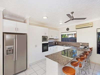 1 / 14 Palm Street, Rowes Bay