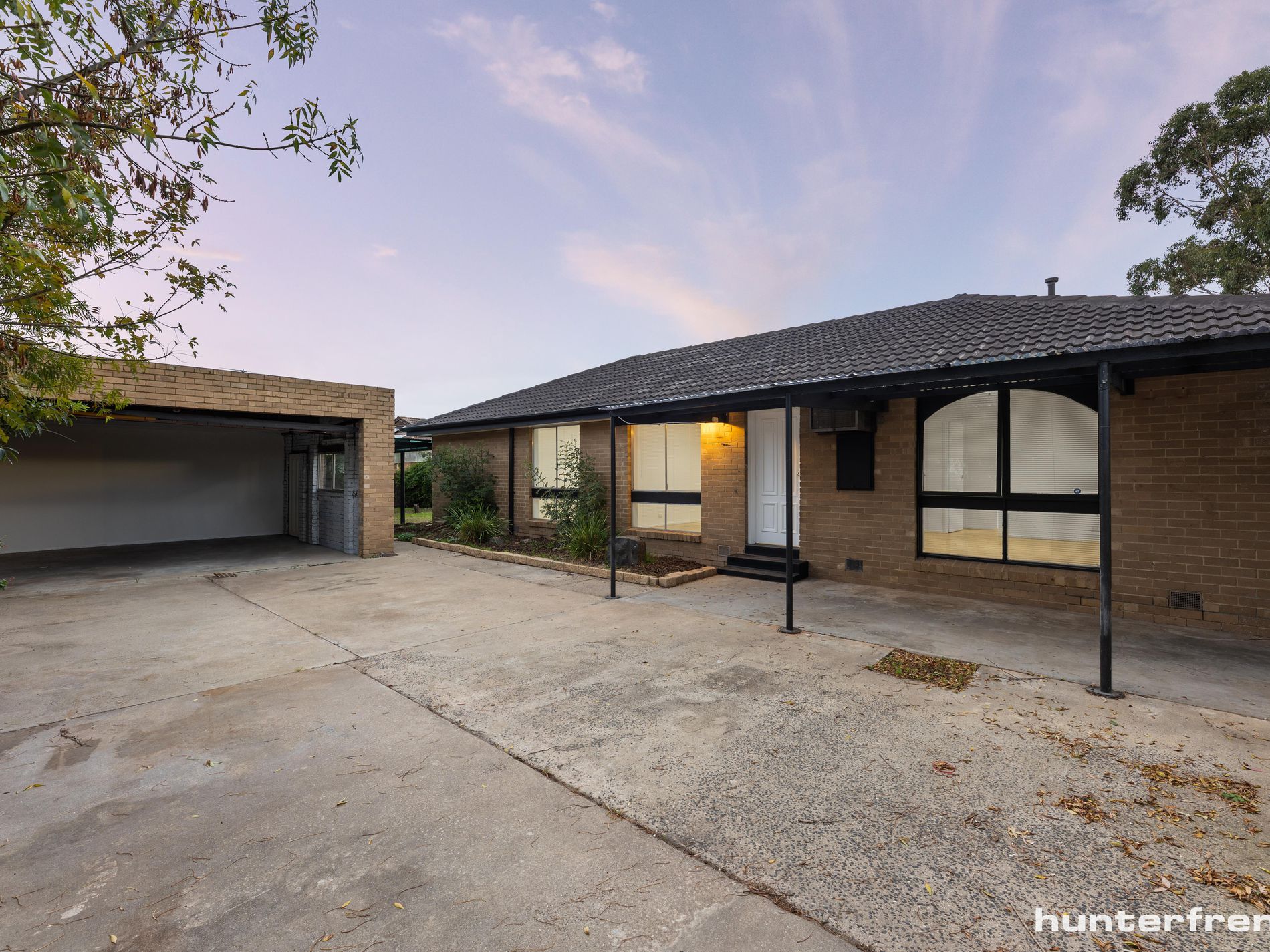 92 Coburns Road, Melton South