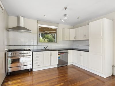 11 HOWE STREET, Seymour