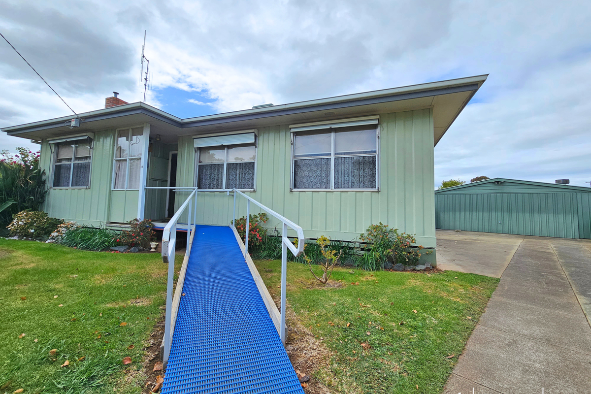 2 Pell Court, Kyabram