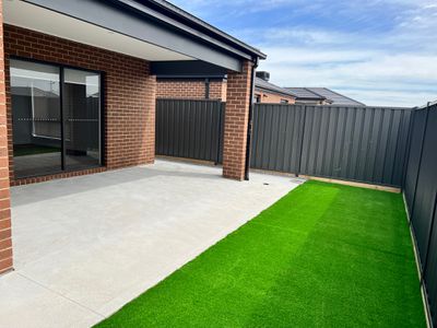 29 Gosfield Drive, Werribee
