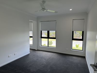 4 Leatherwood Street, Fernvale