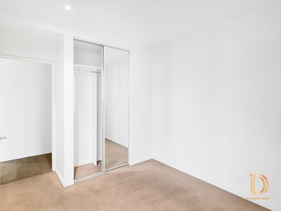 807N / 889 Collins Street, Docklands