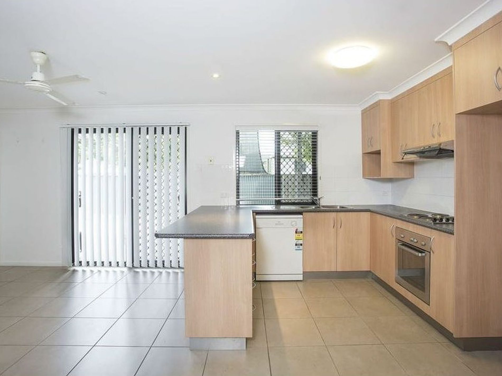 5 / 87 Malcomson Street, North Mackay