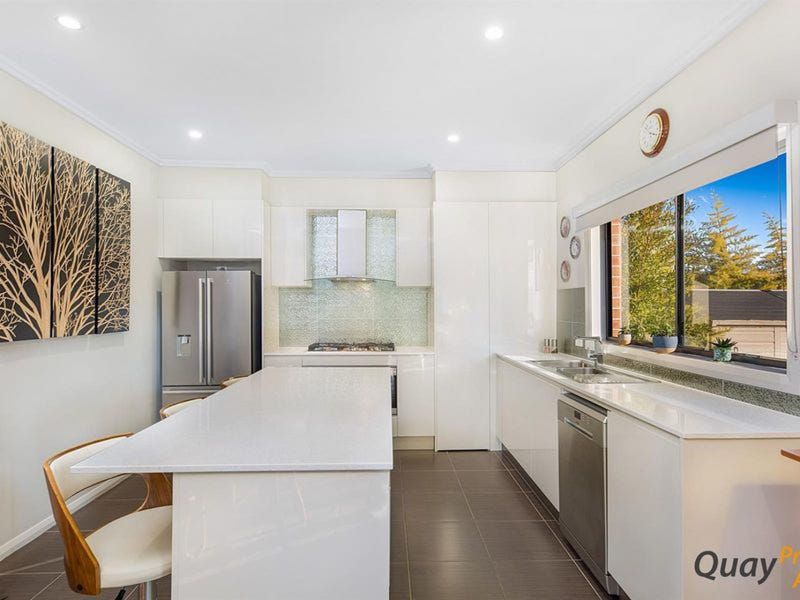 8 Winn Grove, Camden