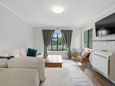 28 Pedder Street, Campbell Town