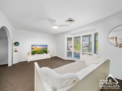 10 Thames Place, Kearns