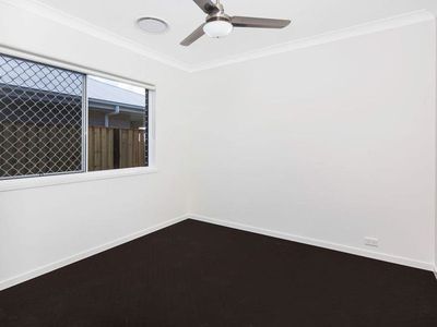 60 Grant Avenue, Hope Island