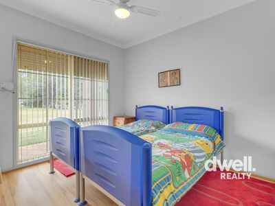 9 LAURINA PLACE, Bewong