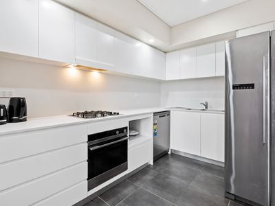 403 / 33 Simon Street, Tallawong