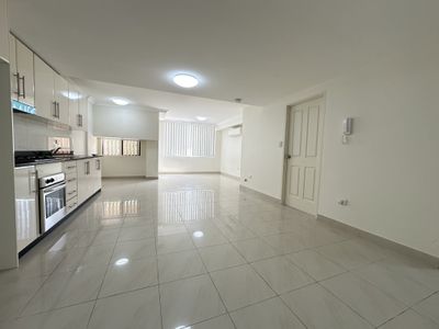 9/181 Hawkesbury Road, Westmead