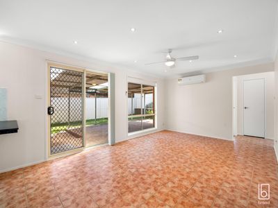 16 Belyando Crescent, Blue Haven