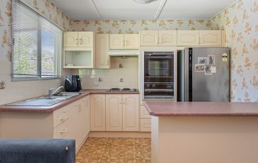 110 Cams Boulevard, Summerland Point