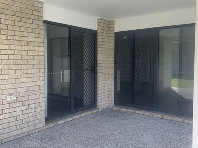 2 / 27 Derwent Street, Burpengary