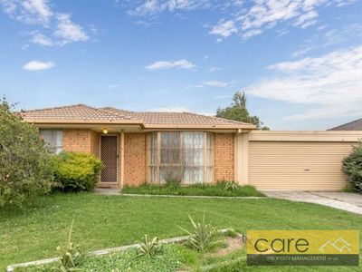 10 Mirranda Gardens, Hampton Park