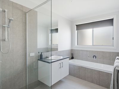 2D Botts Road , Yarrawonga