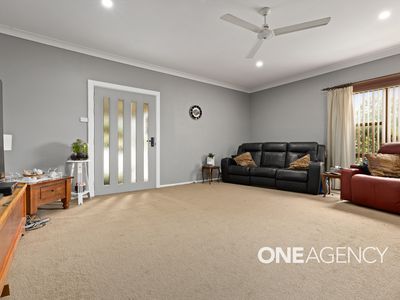 77 Illaroo Road, North Nowra