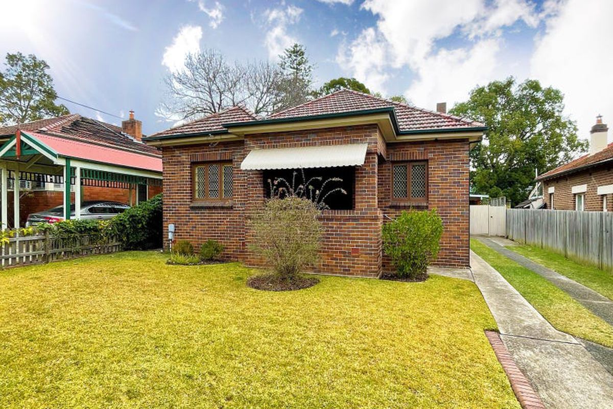 47 Pemberton Road, Strathfield