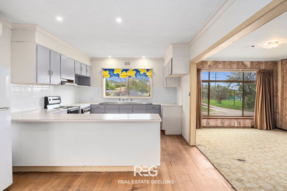 351-359 Bellarine Highway, Moolap