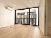 101 / 130 Dudley Street, West Melbourne