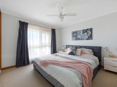 1 Mugavin Drive, Warrnambool