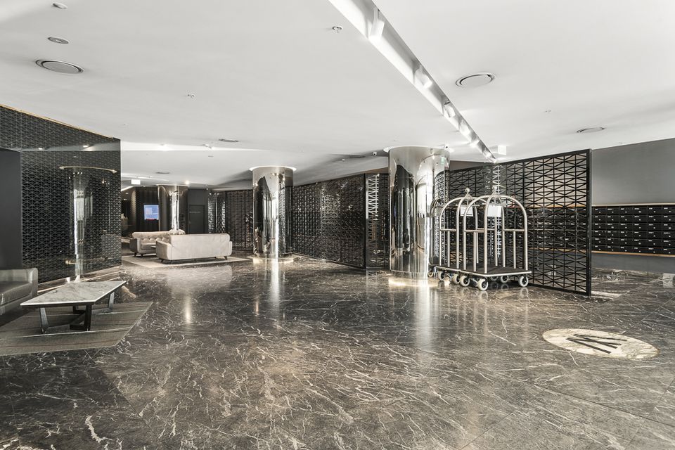 2208 / 42-48 Balston Street, Southbank