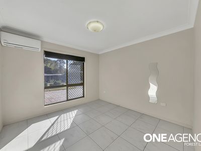 3 Helen Street, North Booval
