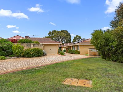 8 / 5-9 Wilkinson Gardens, Winthrop