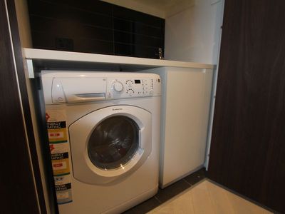 2602W / 42 Balston Street, Southbank